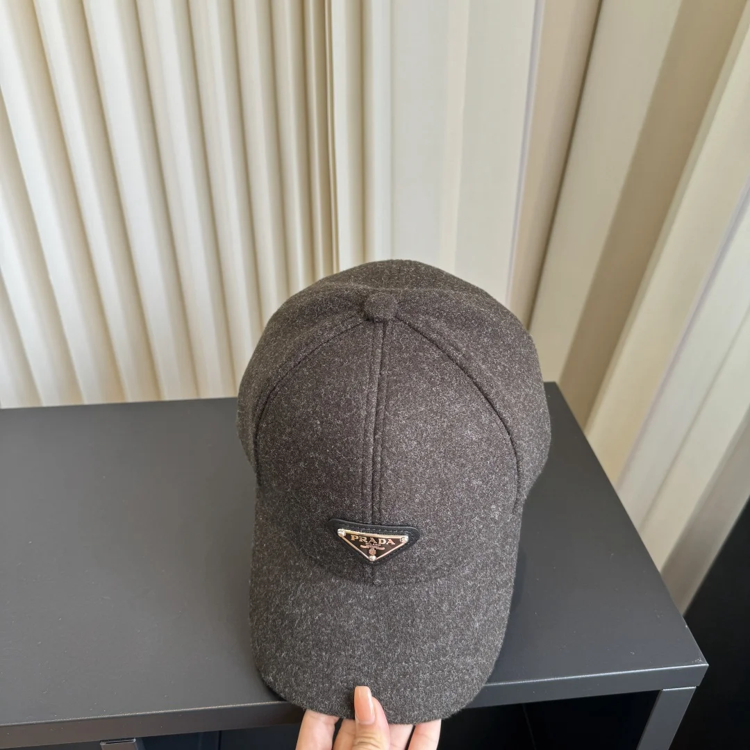 PRADA Caps Brown-White D510072746 - Image 5