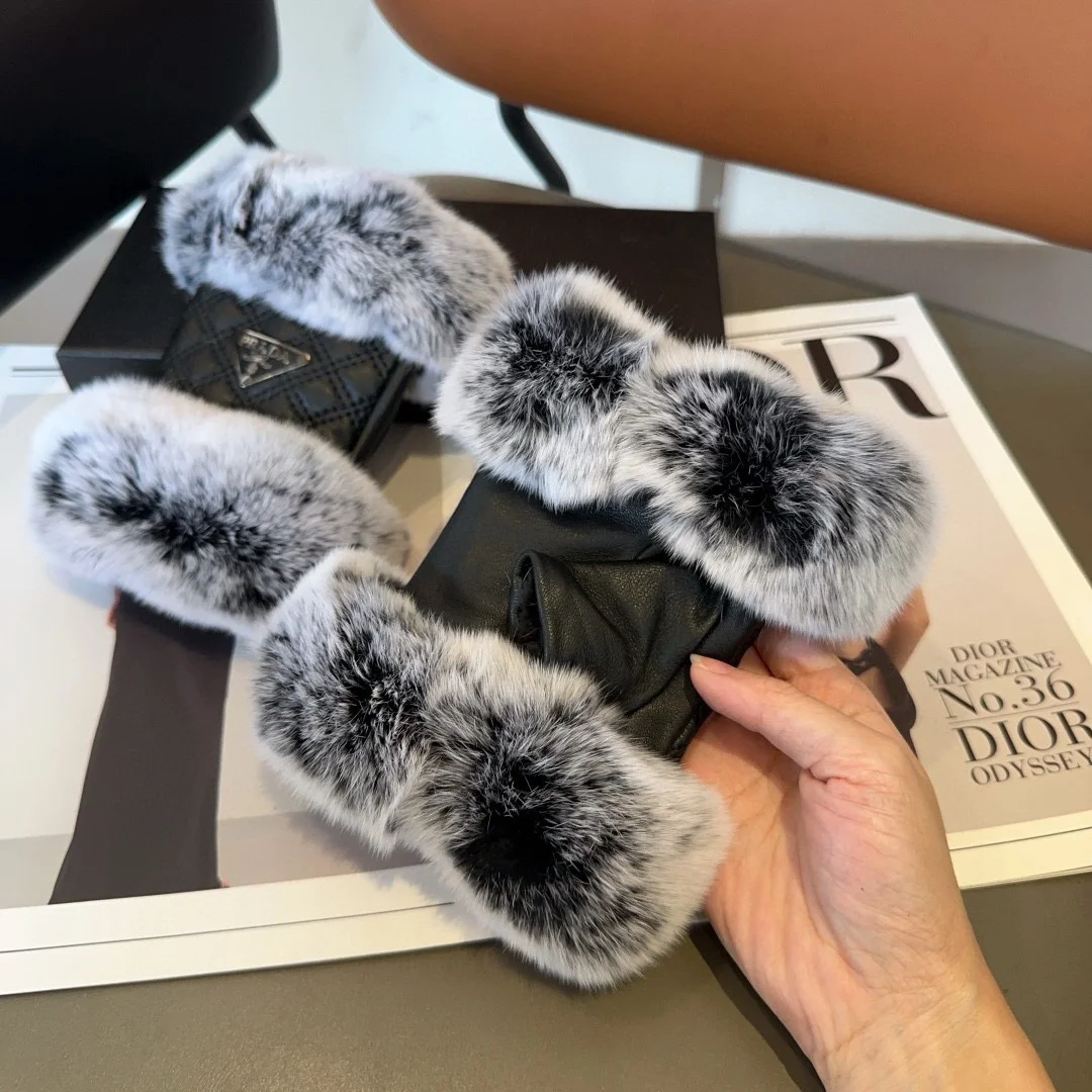 PRADA Gloves Sheepskin Leather Black-Gray One Size A2010071894 - Image 8