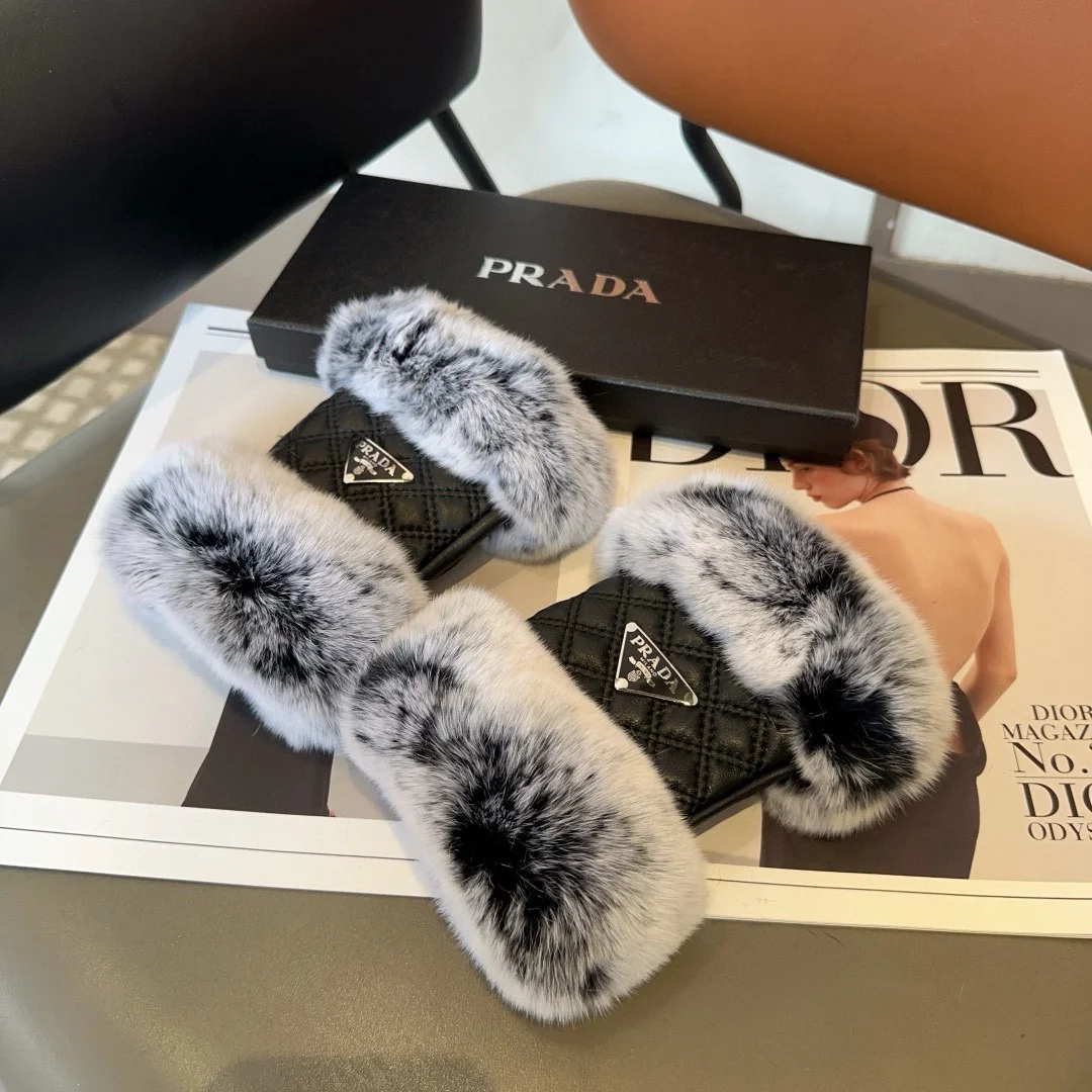 PRADA Gloves Sheepskin Leather Black-Gray One Size A2010071894 - Image 9