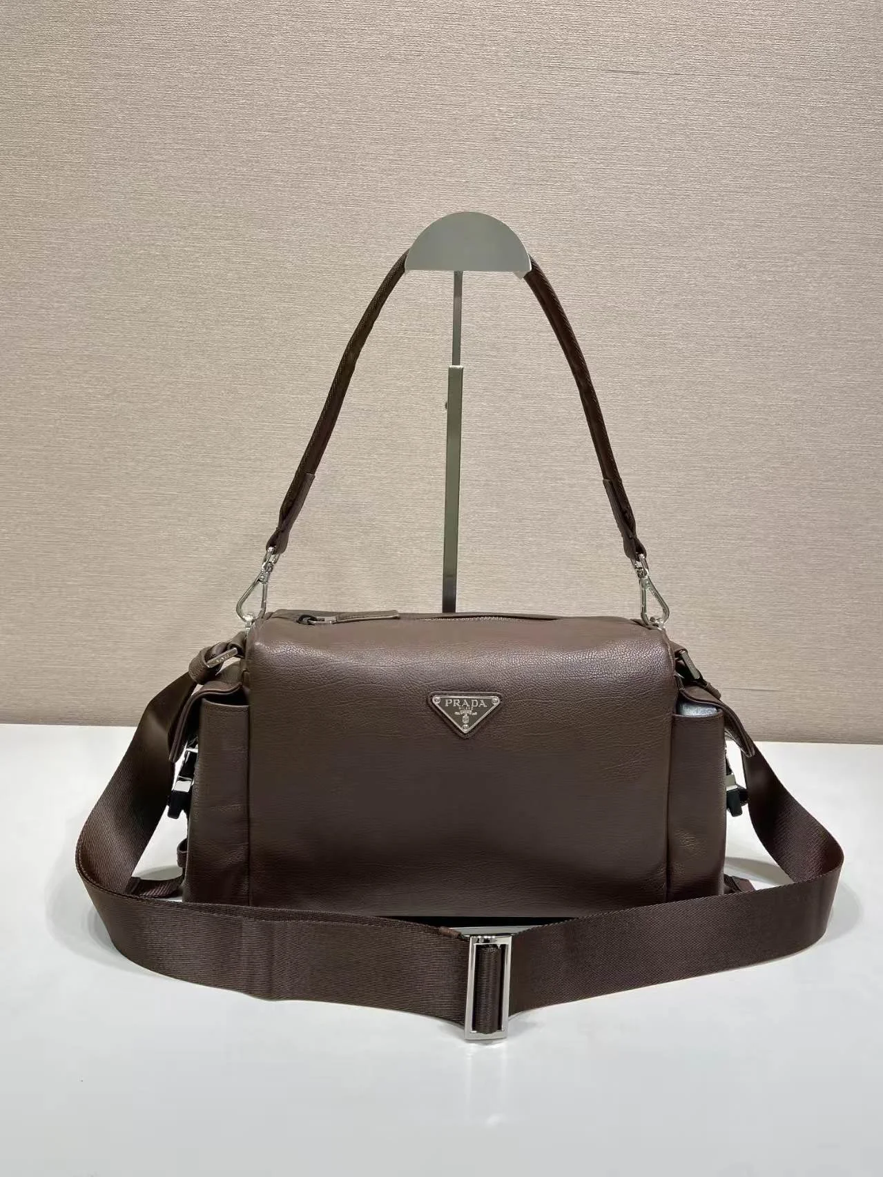 PRADA Messenger Bags Brown 31X17X11CM F0010060042