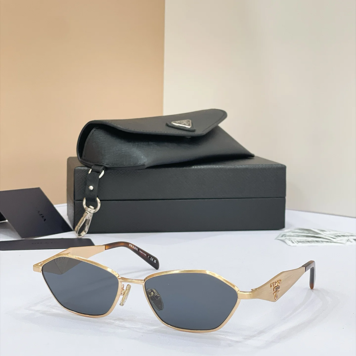 PRADA Sunglasses A1510072739 - Image 4