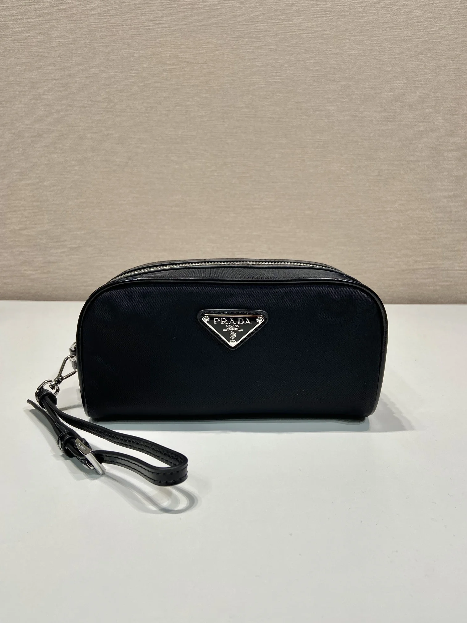 PRADA Wallet Bags Re-Nylon Leather Black-Silver 19X9X7CM B6010060224