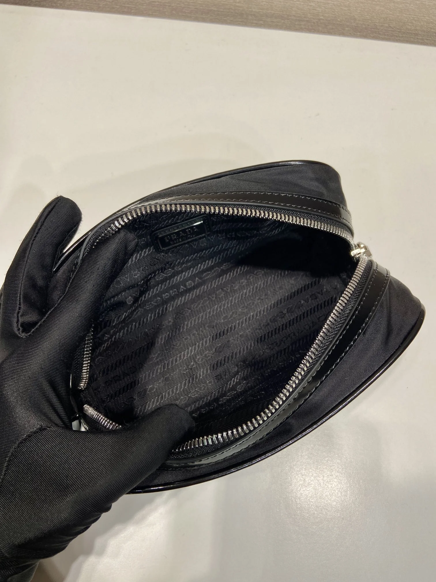 PRADA Wallet Bags Re-Nylon Leather Black-Silver 19X9X7CM B6010060224 - Image 8