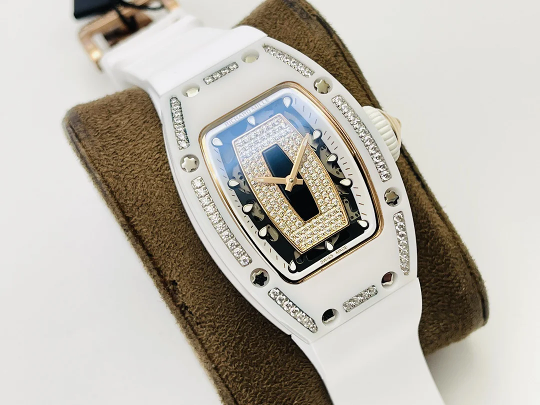 RICHARD MILLE RM07-01 Automatic (Black-White Dial) 31mm A70010070127 - Image 2