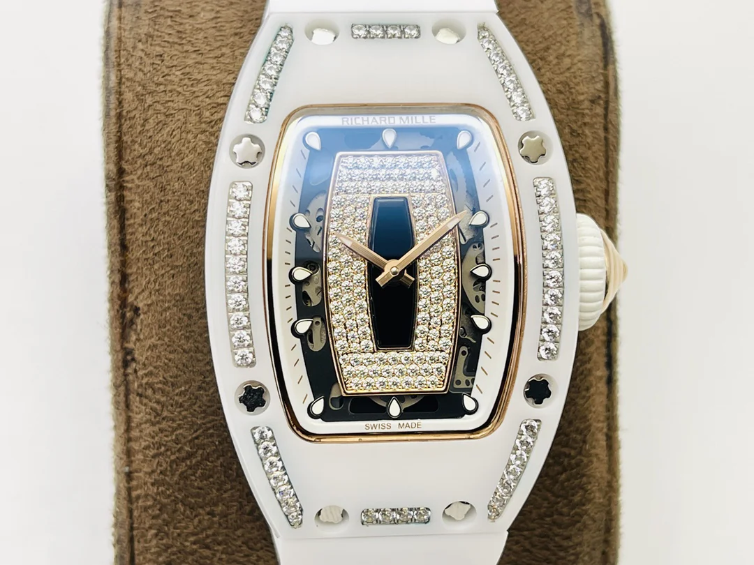RICHARD MILLE RM07-01 Automatic (Black-White Dial) 31mm A70010070127 - Image 4