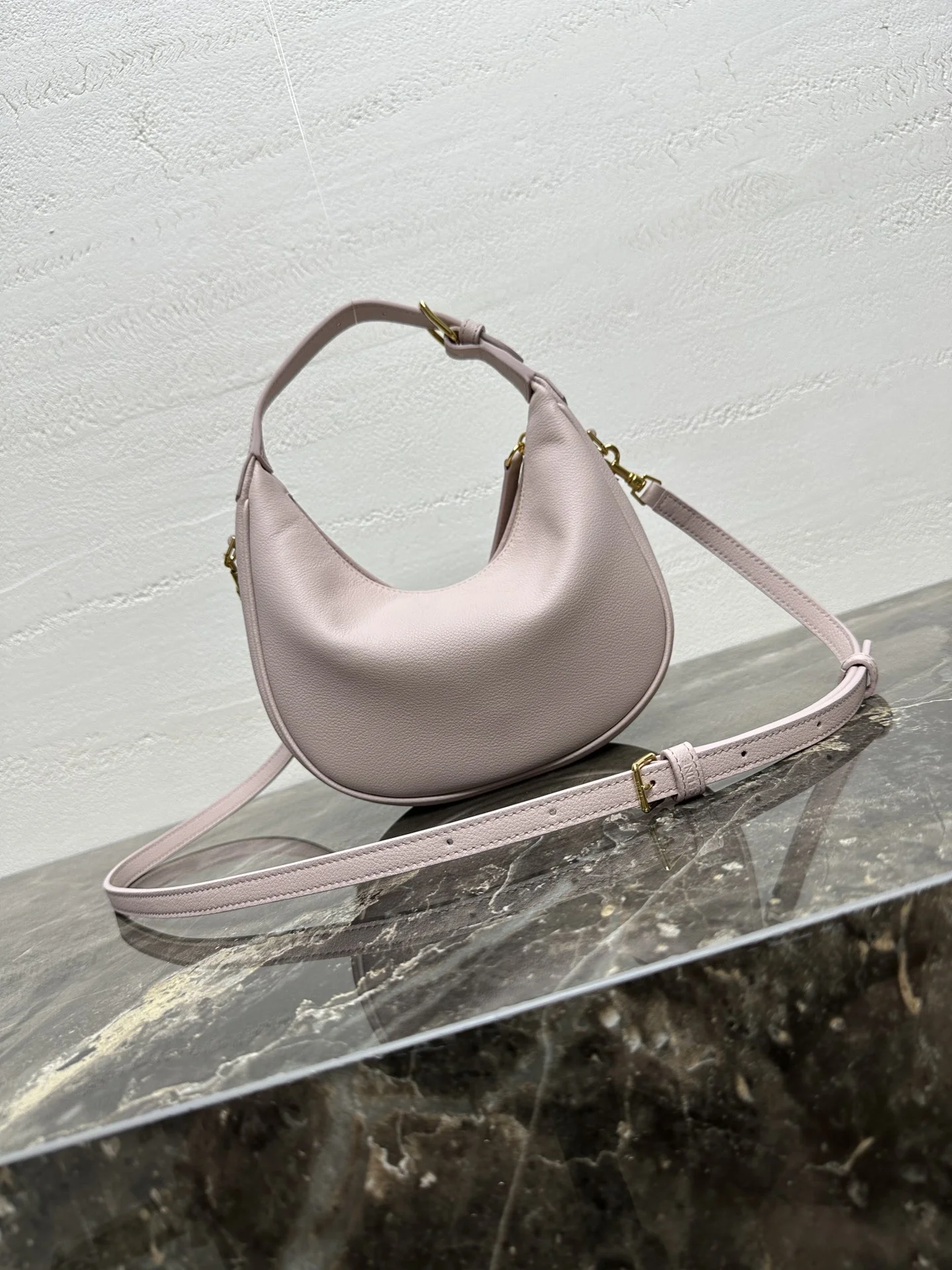 SAINT LAURENT Shoulder Bags Pink-Gold 21X24X5CM G2010062558 - Image 4