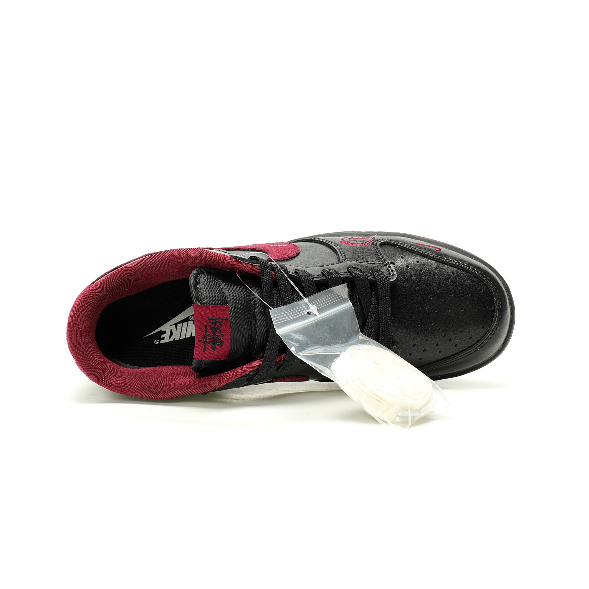 Stussy x Nike By You SB Dunk Low Retro SP D56608-028 - Image 3