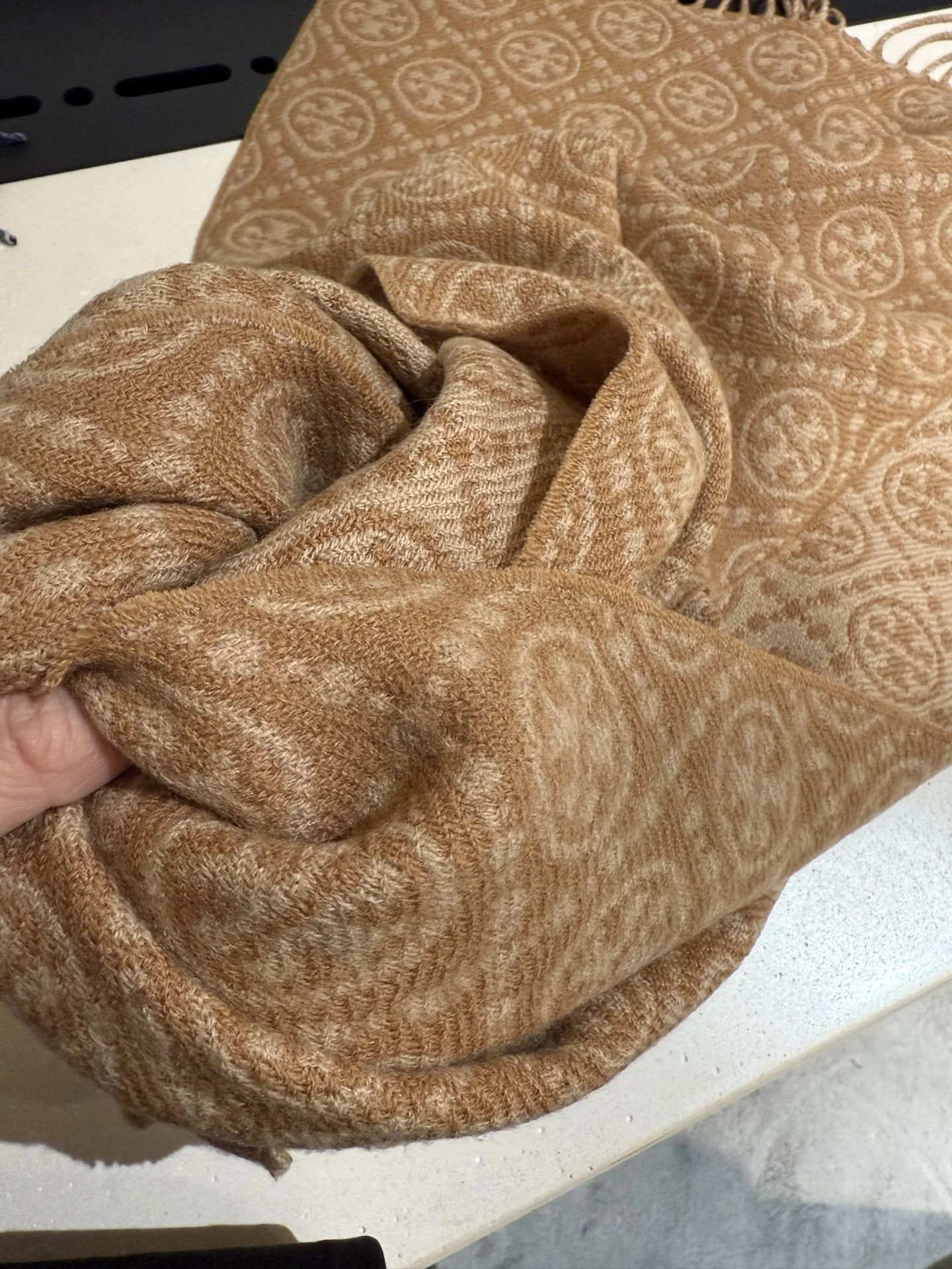 TORY BURCH Scarves Wool Cotton Beige-Navy 166X35 CM A1510071143 - Image 2