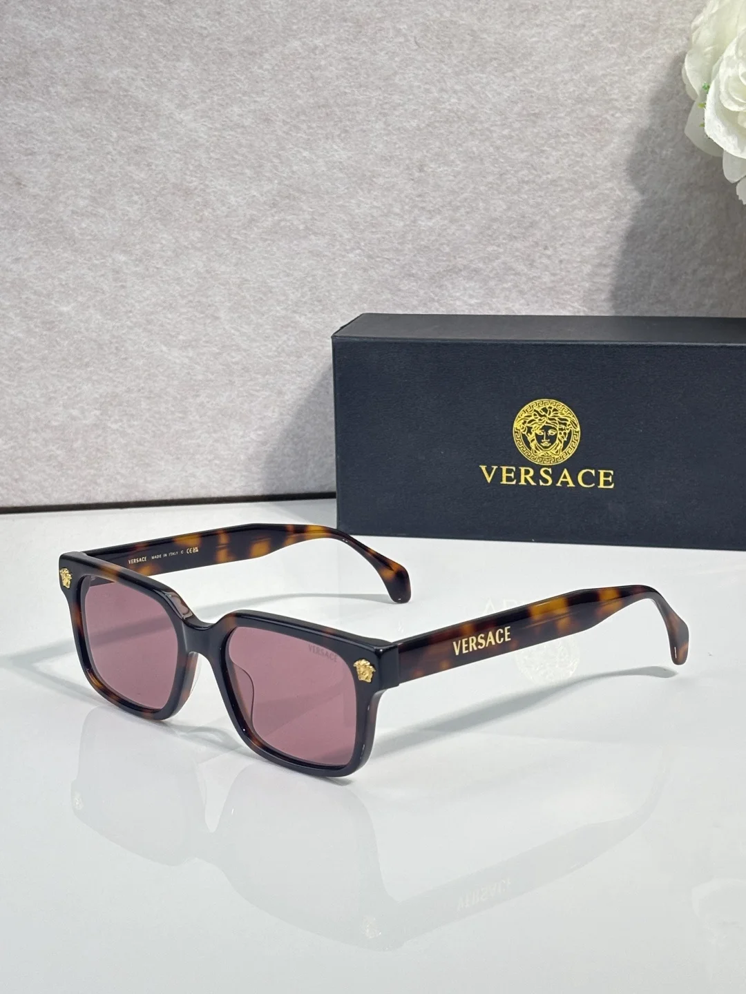 VERSACE Sunglasses A3510073134 - Image 4