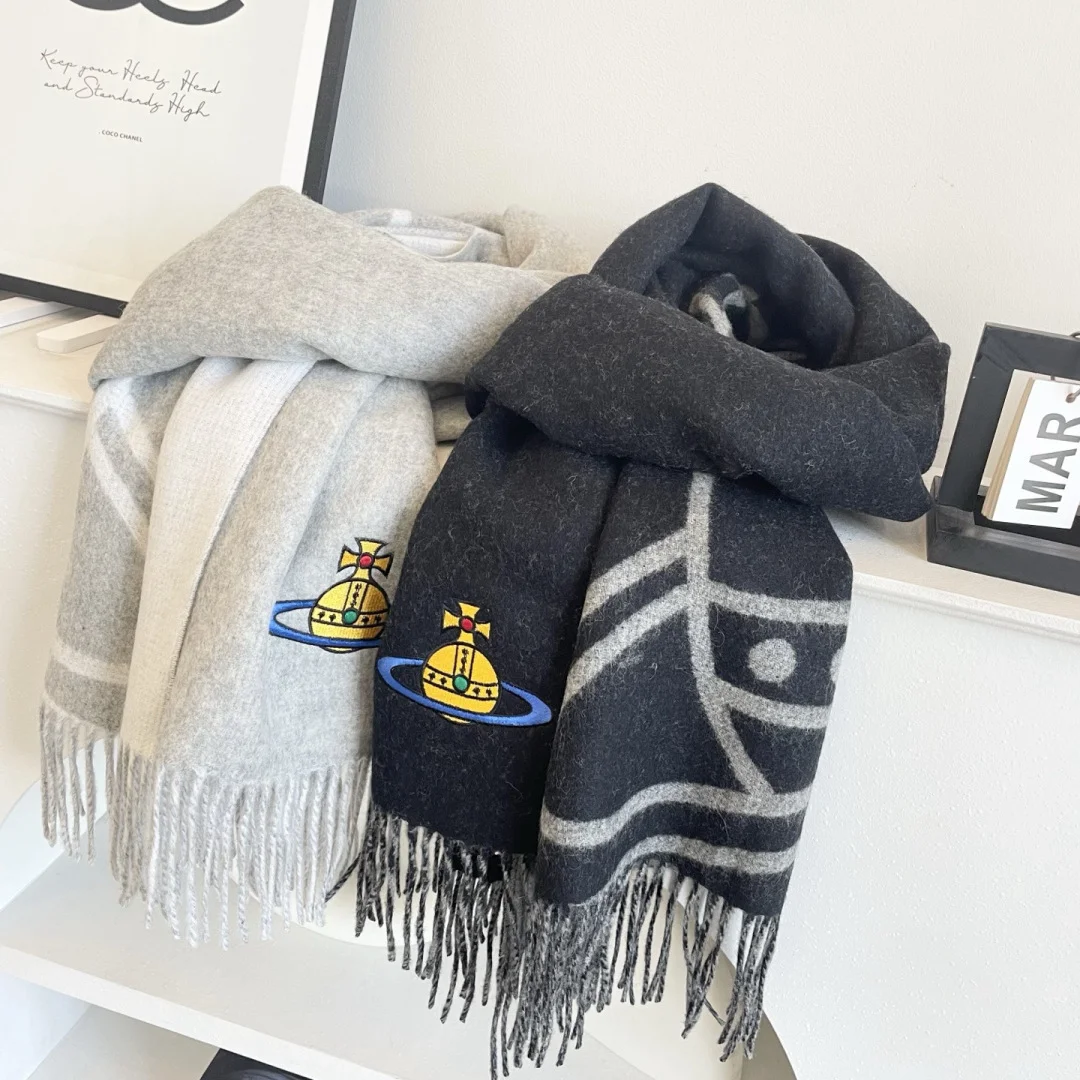 VIVIENNE WESTWOOD Scarves Wool Cashmere Grey-White One Size A3510071513 - Image 3