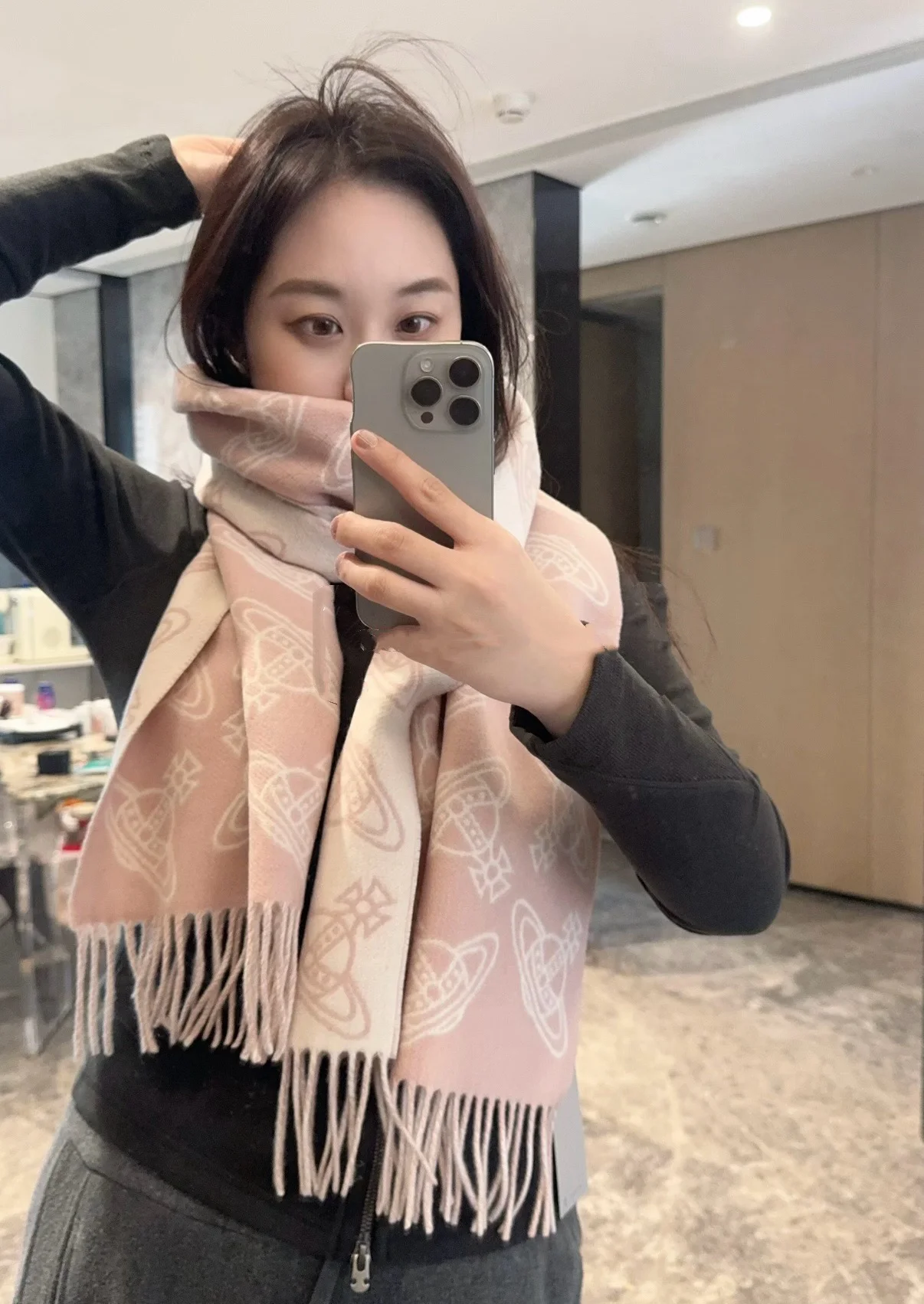 VIVIENNE WESTWOOD Scarves Wool Cashmere Pink-White 185_30 A1010070883