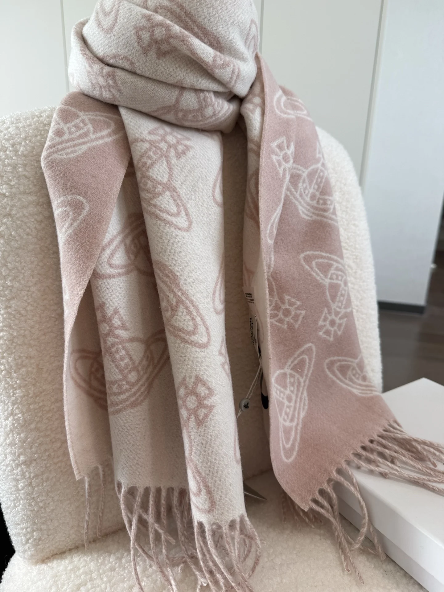 VIVIENNE WESTWOOD Scarves Wool Cashmere Pink-White 185_30 A1010070883 - Image 8